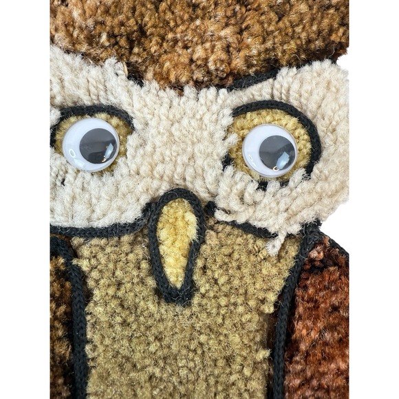 Owl Latch Hook Tapestry Yarn Rug Wall Hanging Art Mid Century  NO HANGER/HOOK - Picture 2 of 11